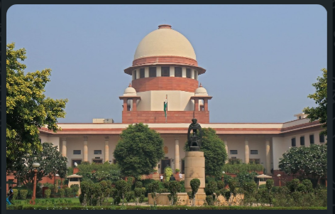 सुप्रीम कोर्ट सख्त — अब हाईवे और सड़कों पर नहीं दिखेंगे आवारा पशु, राज्यों को दिए सख्त निर्देश!