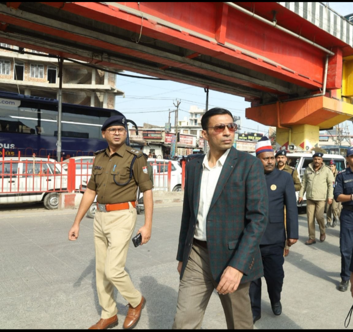 डीएम के दौरे का असर; आईएसबीटी पर निकासी गेट खुला; पार्किंग निर्माण प्रारंभ