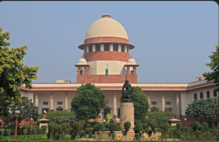 उन्नाव रेप केस में कुलदीप सिंह सेंगर को झटका, सुप्रीम कोर्ट ने जमानत पर लगाई रोक